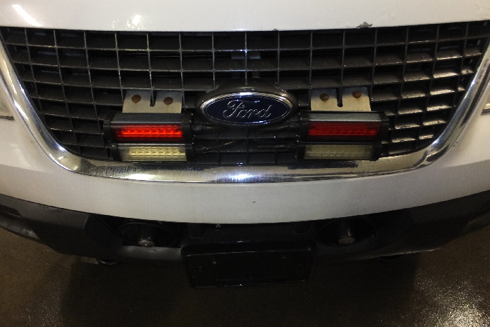 2006-ford-expedition-front-close-view